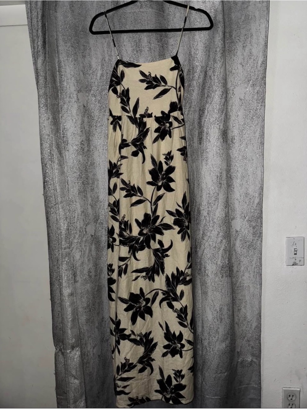 Monteau Los Angeles Dress